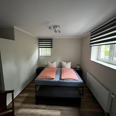 Apartment An Der Jungen Garde Dresden Buitenkant foto